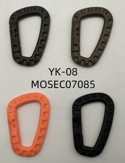MOSQUETON CUADRADO EN NEGRO YK-08